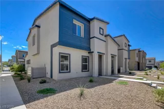 Photo #1: 2517319 Listing 