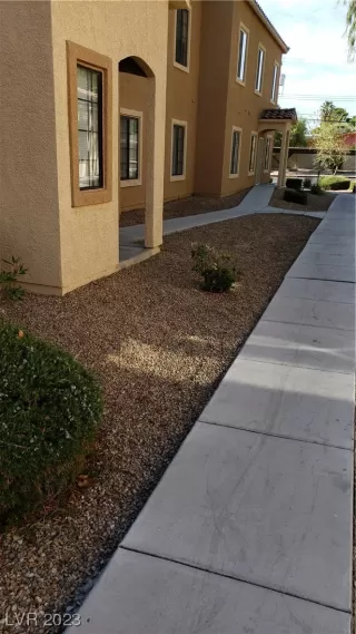 Photo #3: 2517367 Listing 