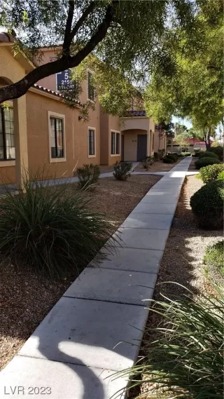 Photo #4: 2517367 Listing 