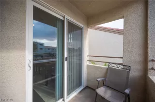 Photo #5: 2517382 Listing 