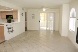 Photo #3: 2517398 Listing