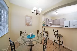 Photo #2: 2517408 Listing 