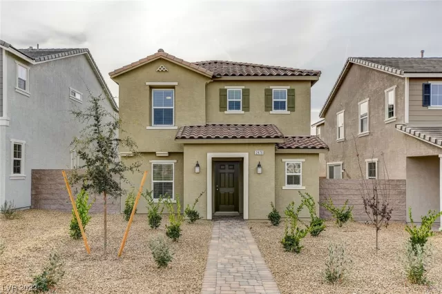 MLS: 2517429 Condo For Sale