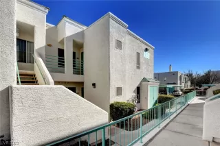 Photo #1: 2517431 Listing 