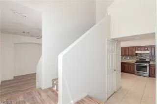 Photo #3: 2517459 Listing