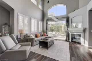 Photo #5: 2517461 Listing