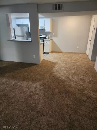 Photo #2: 2517476 Listing 