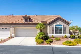 Photo #1: 2517491 Listing