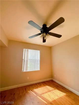 Photo #5: 2517521 Listing