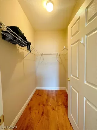 Photo #6: 2517521 Listing