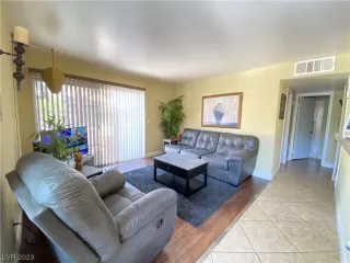 Photo #1: 2517534 Listing 