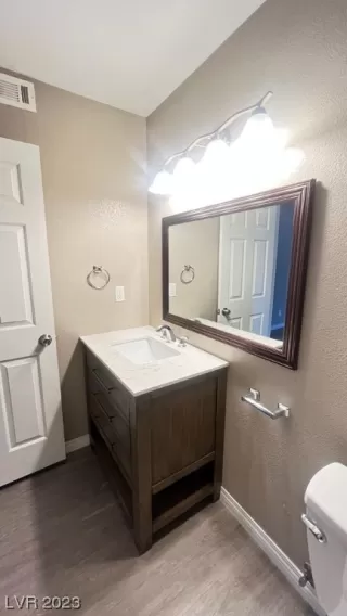Photo #6: 2517537 Listing 
