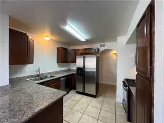 Photo #3: 2517544 Listing 