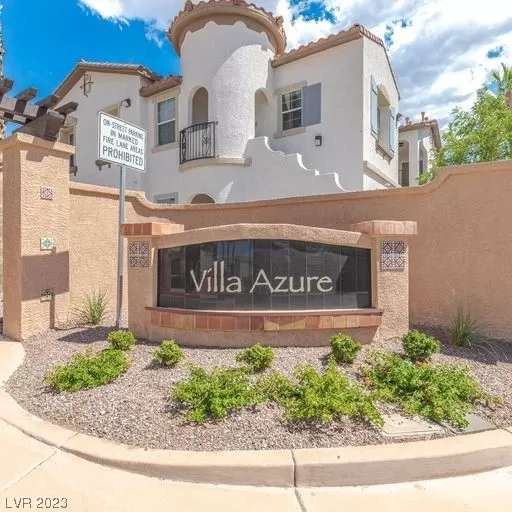 MLS: 2517554 Condo For Sale