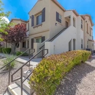 Photo #2: 2517554 Listing