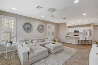 Photo #4: 2517650 Listing 