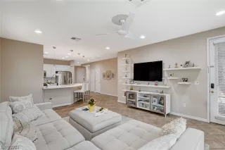 Photo #5: 2517650 Listing 