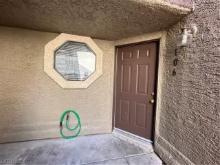 Photo #1: 2517715 Listing