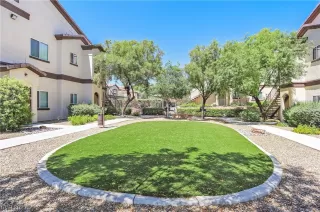 Photo #5: 2517716 Listing 