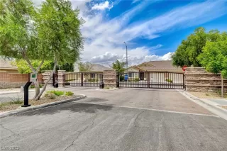 Photo #2: 2517770 Listing