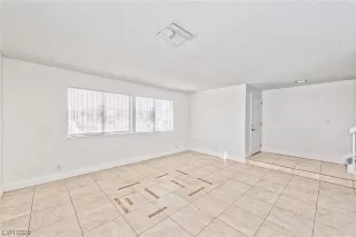 Photo #4: 2517772 Listing 