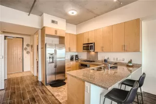 Photo #6: 2517819 Listing