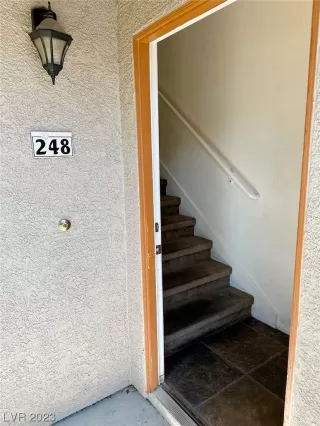 Photo #1: 2517827 Listing 