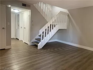 Photo #6: 2517836 Listing 
