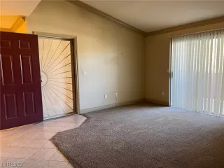 Photo #1: 2517840 Listing 