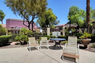 Photo #6: 2517879 Listing 