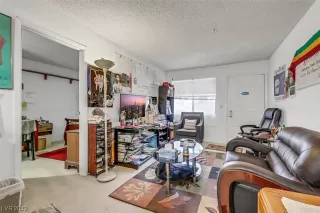 Photo #3: 2517935 Listing