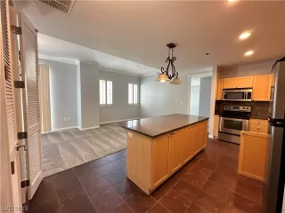 Photo #6: 2517940 Listing 