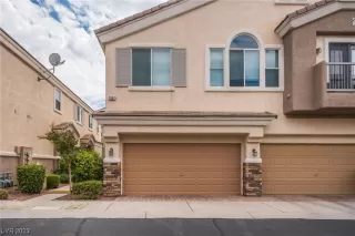 Photo #1: 2517953 Listing