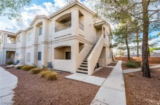 Photo #2: 2517955 Listing