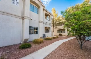 Photo #4: 2517955 Listing