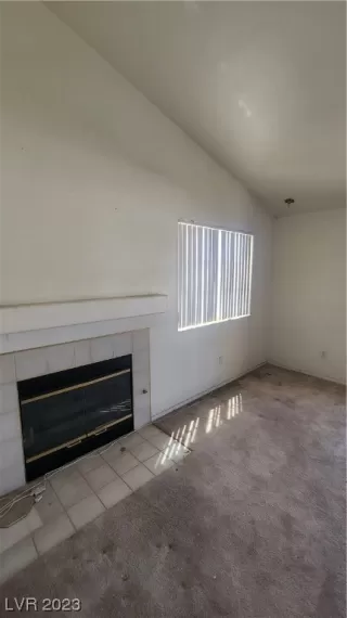 Photo #3: 2517959 Listing