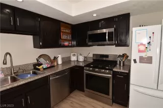 Photo #6: 2517975 Listing