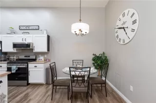 Photo #5: 2517980 Listing