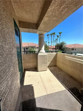 Photo #2: 2517991 Listing 