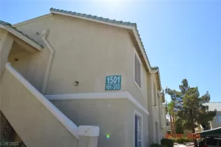 Photo #1: 2517998 Listing 