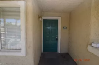 Photo #3: 2517998 Listing 