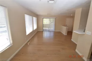 Photo #5: 2517998 Listing 