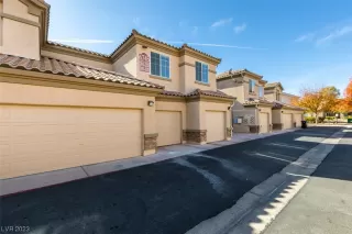 Photo #1: 2518065 Listing 