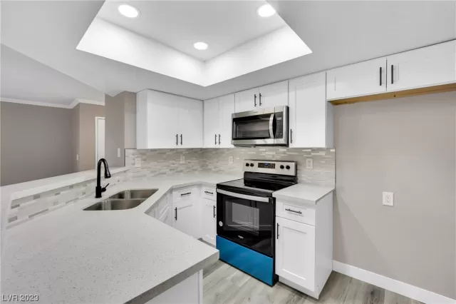 MLS: 2518085 Condo For Sale