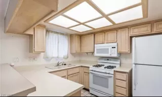 Photo #2: 2518100 Listing 