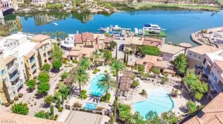 Photo #3: 2518126 Listing