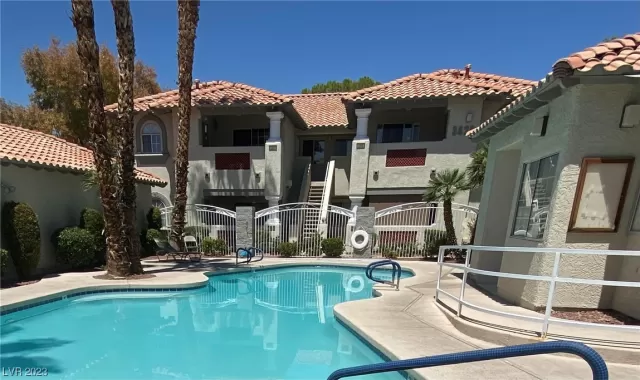 MLS: 2518148 Condo For Sale