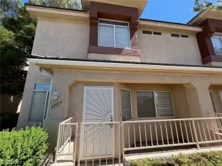 Photo #1: 2518192 Listing 