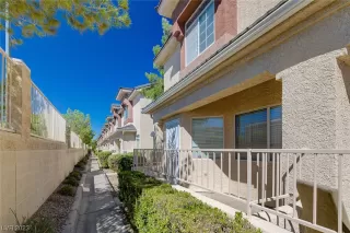 Photo #3: 2518192 Listing 