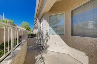 Photo #5: 2518192 Listing 
